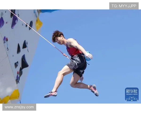 南京攀岩队在极限运动世界杯中的精彩表现与状态分析 南京攀岩队在极限运动世界杯中的精彩表现与状态分析