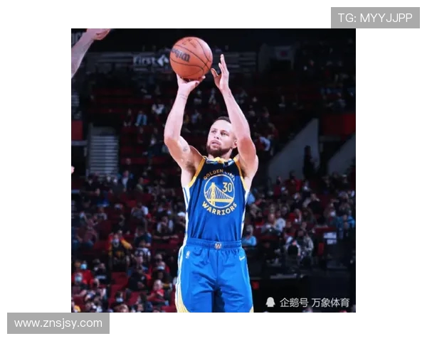 成都篮球队配合问题引发热议球迷与专家各执己见探讨战术调整