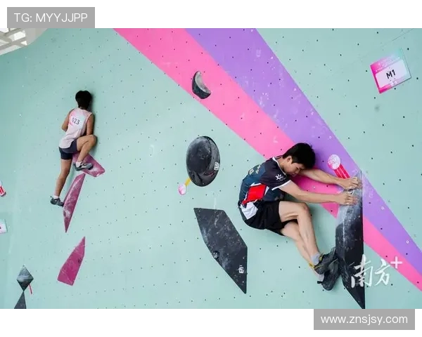 杭州攀岩队勇闯世界攀岩锦标赛展现逆袭精神与团队力量 杭州攀岩队勇闯世界攀岩锦标赛展现逆袭精神与团队力量