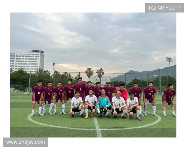 深圳足球队引领最新足球节奏排行榜前十名精彩表现回顾