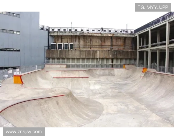 滑板之舞：深入解析上海滑板队的默契与配合技巧