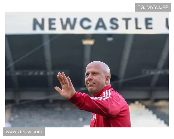 克洛普确认续约利物浦全力以赴争夺下赛季欧冠荣耀 克洛普确认续约利物浦全力以赴争夺下赛季欧冠荣耀